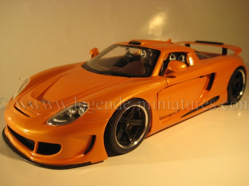 Maisto carrera gt hot sale